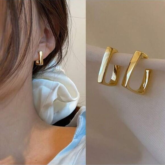 Geometric Hoop Earrings - Picture 1 of 2
